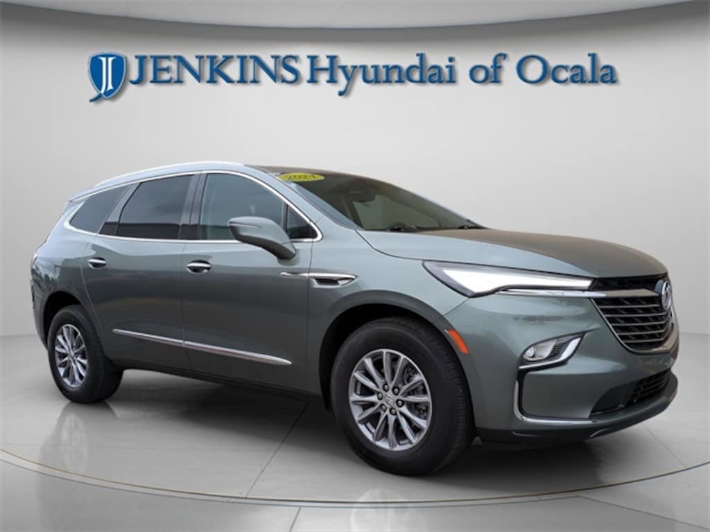 Used 2024 Buick Enclave Essence SUV