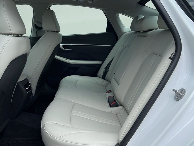 2025 Hyundai Sonata Hybrid Limited - Photo 10