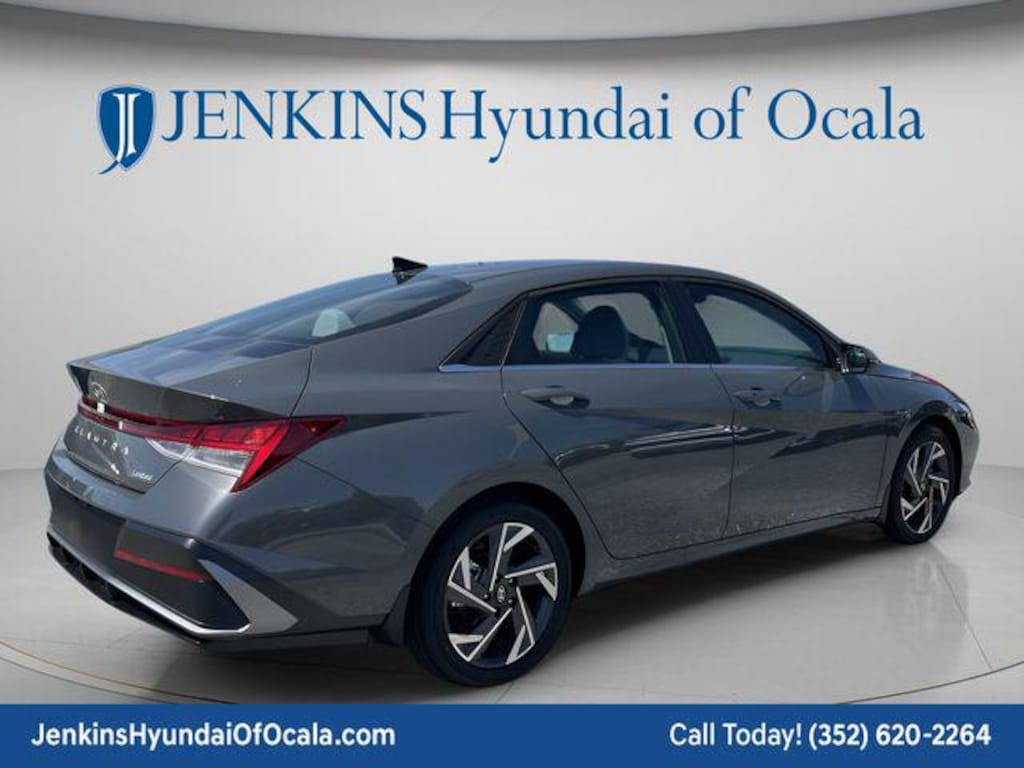 New 2026 Hyundai Elantra Limited Sedan