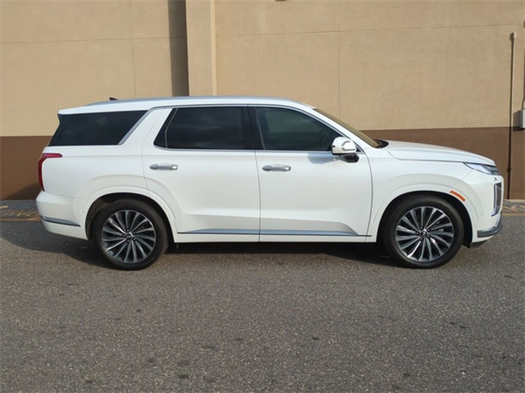 Certified 2025 Hyundai Palisade Calligraphy SUV