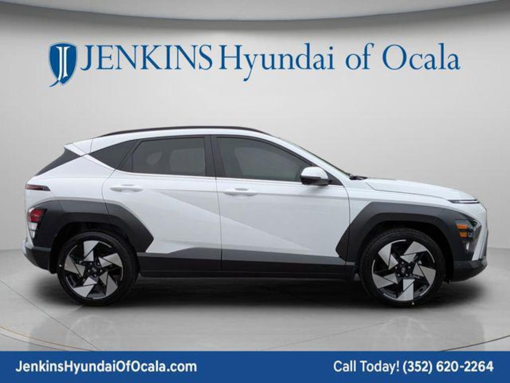 New 2026 Hyundai Kona Limited FWD SUV