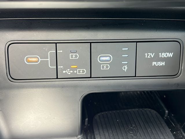2025 Hyundai Santa Cruz Limited - Photo 23