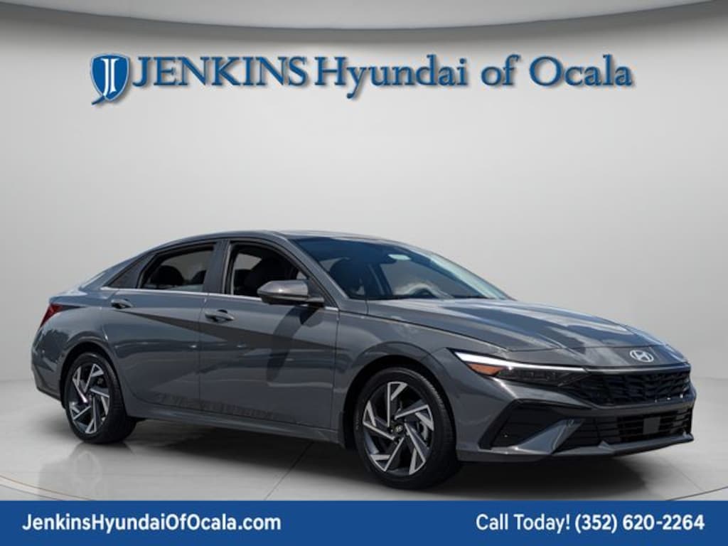 Certified 2025 Hyundai Elantra Limited Sedan
