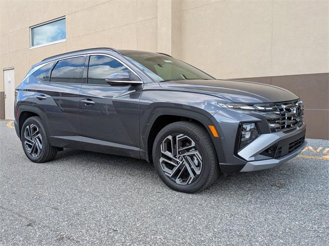 2025 Hyundai Tucson Hybrid Limited photo 2