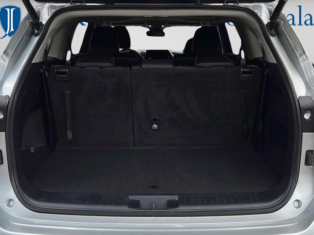 2023 Toyota Highlander XLE - Photo 10