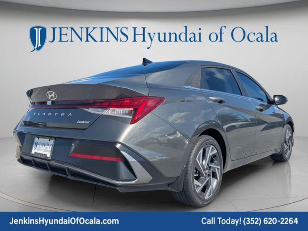New 2026 Hyundai Elantra Limited Sedan