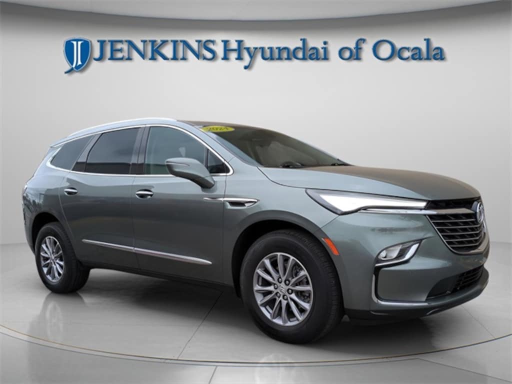Used 2024 Buick Enclave Essence SUV