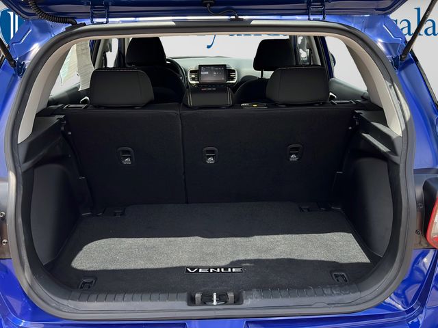 2022 Hyundai Venue SEL - Photo 10