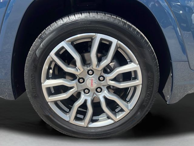2024 GMC Terrain Denali - Photo 11