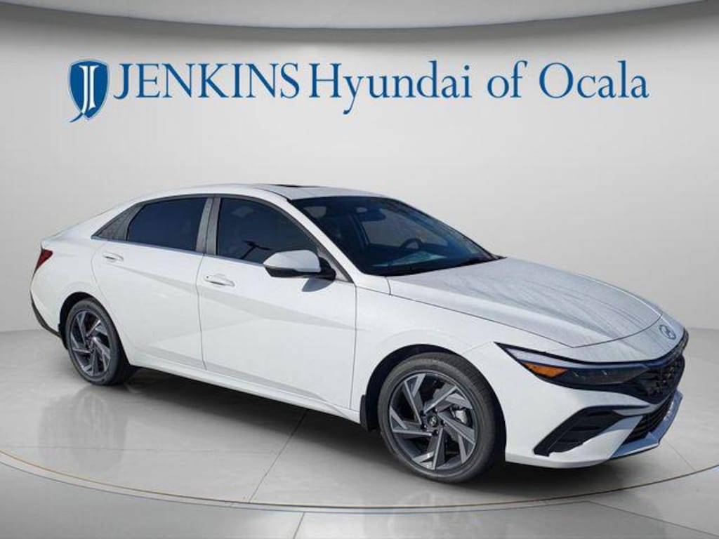 New 2026 Hyundai Elantra Limited Sedan