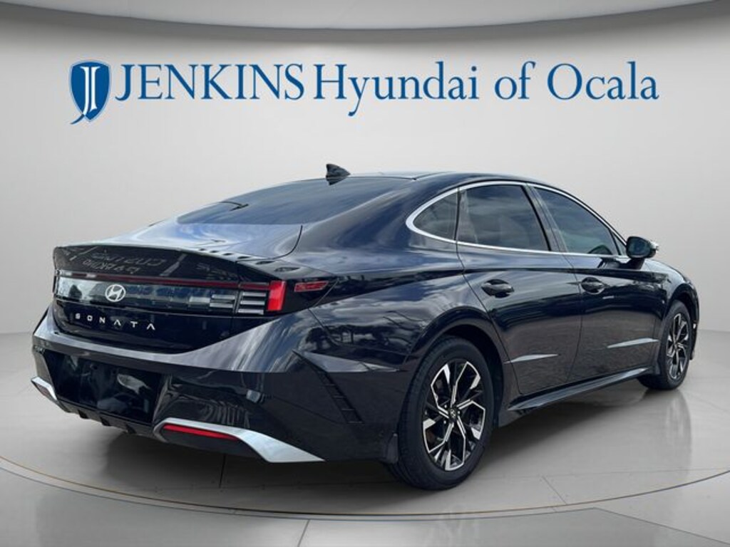Used 2024 Hyundai Sonata SEL Sedan