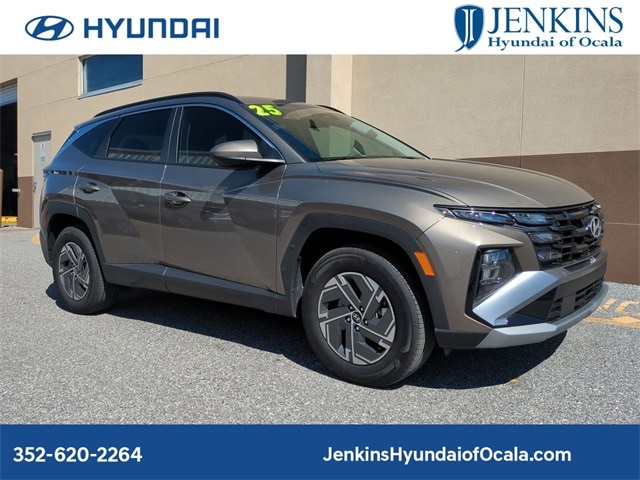 2025 Hyundai Tucson Blue's photo