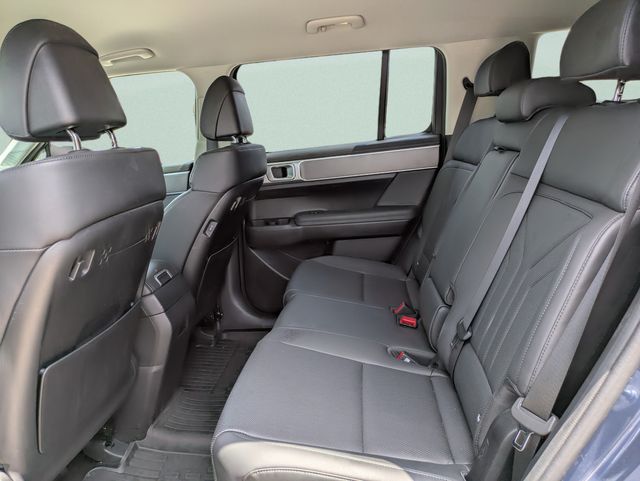 2025 Hyundai Santa Fe SEL - Photo 15