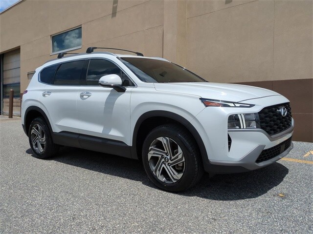 2023 Hyundai Santa Fe SEL photo 2