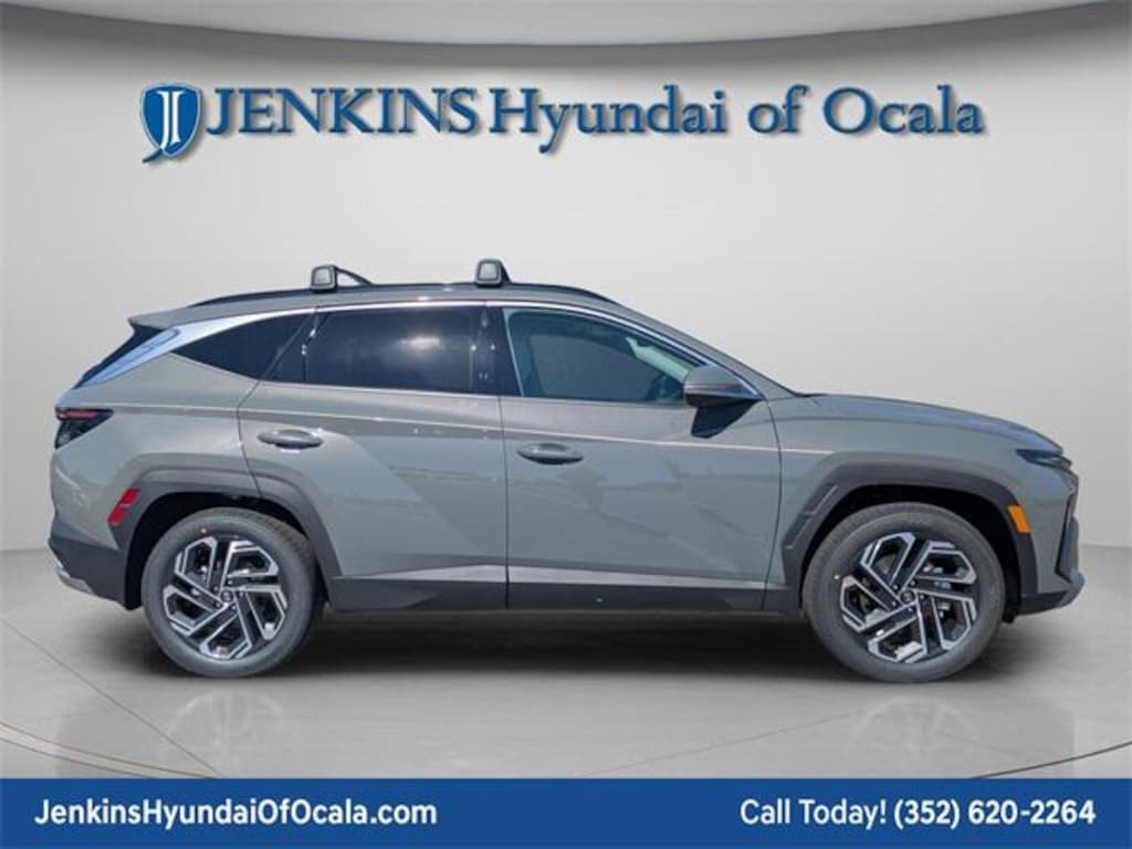 New 2026 Hyundai Tucson Limited FWD SUV