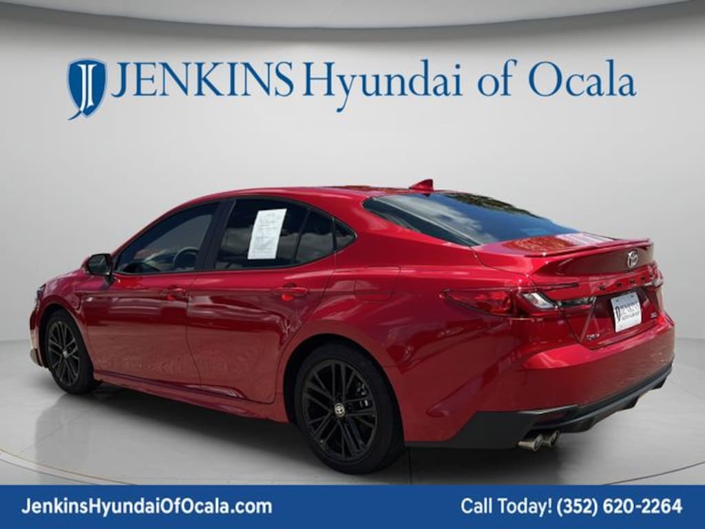 Used 2025 Toyota Camry SE Sedan