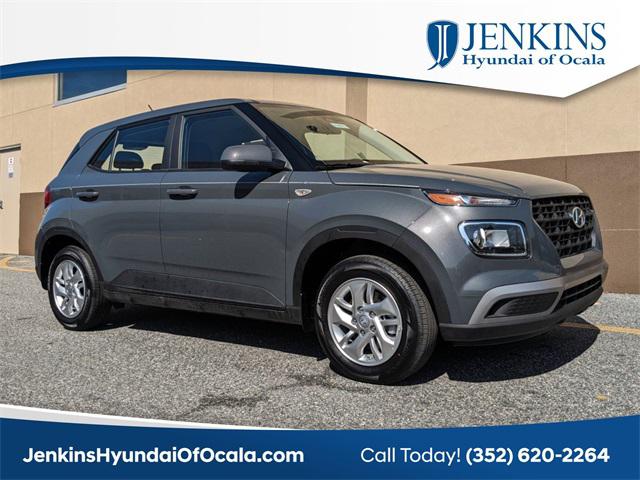 2025 Hyundai Venue SE
