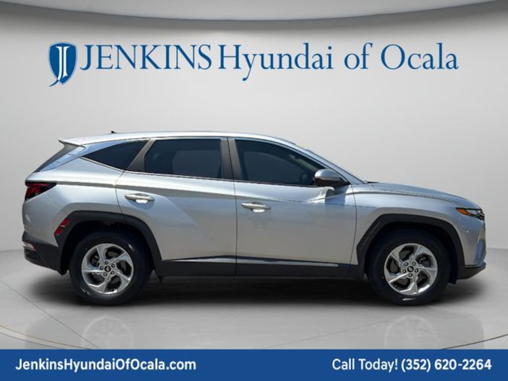 Used 2024 Hyundai Tucson SE SUV