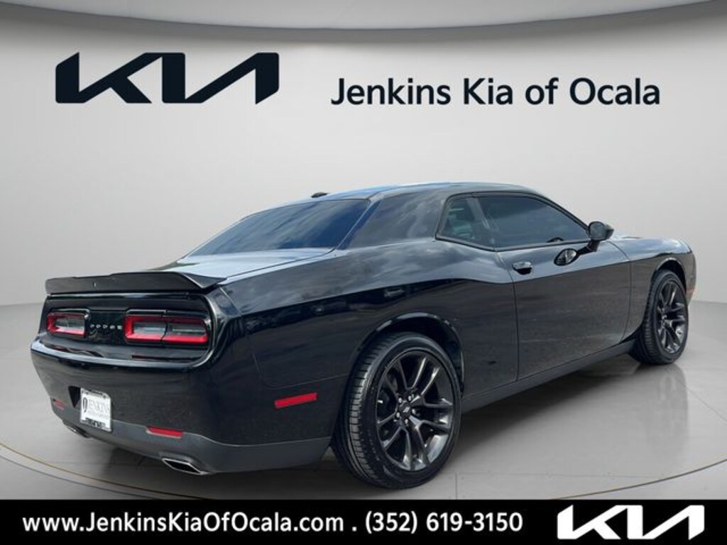 Used 2019 Dodge Challenger SXT Coupe