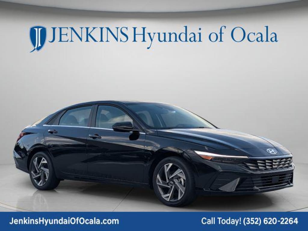 New 2026 Hyundai Elantra Limited Sedan