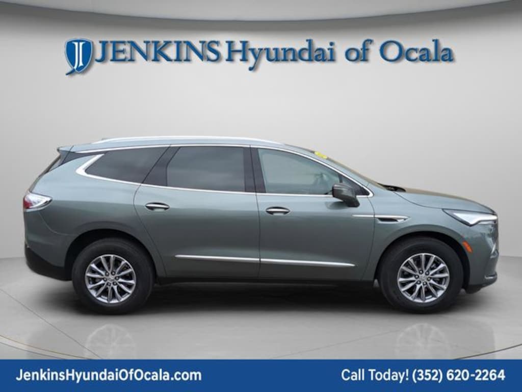 Used 2024 Buick Enclave Essence SUV