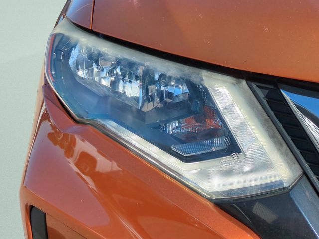 2019 Nissan Rogue SV - Photo 10