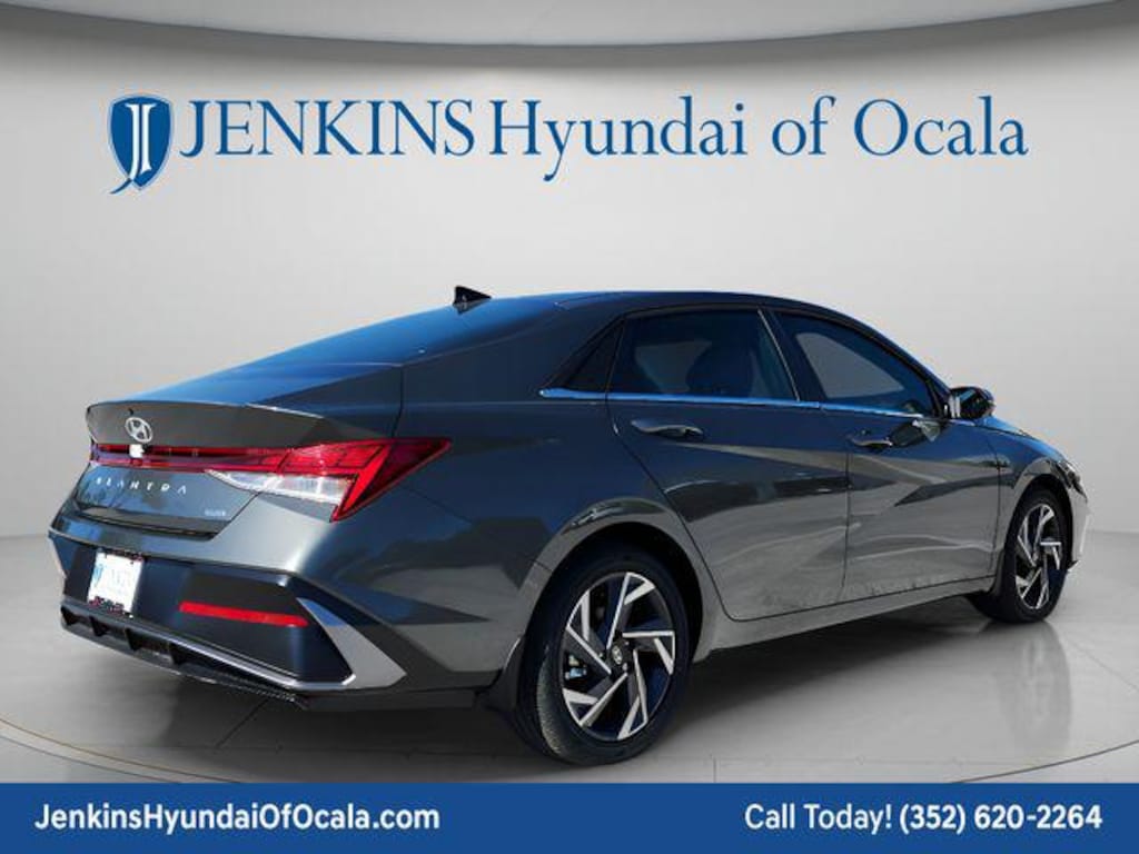 New 2026 Hyundai Elantra Hybrid Limited Sedan