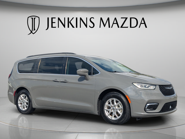  Chrysler Pacifica