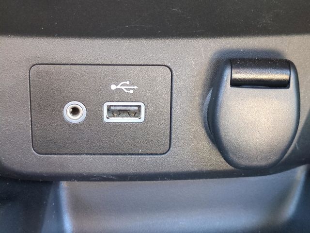 2019 Nissan Rogue SV - Photo 26
