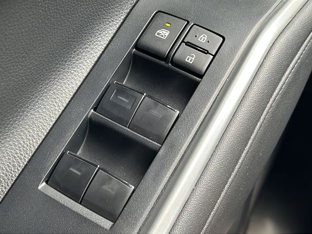 2023 Toyota Highlander XLE - Photo 25