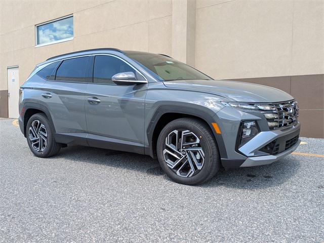 2025 Hyundai Tucson Limited photo 2