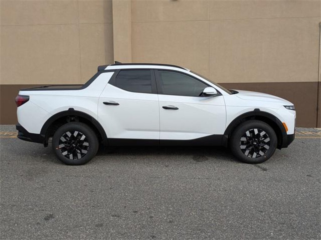 New 2026 Hyundai Santa Cruz SEL Activity FWD Truck Crew Cab