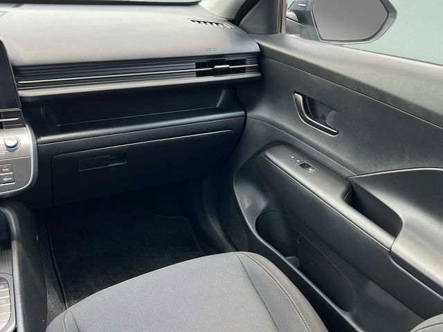 2024 Hyundai Kona SEL - Photo 15