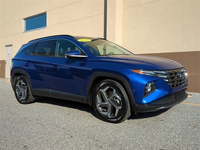 2022 Hyundai Tucson Limited photo 2