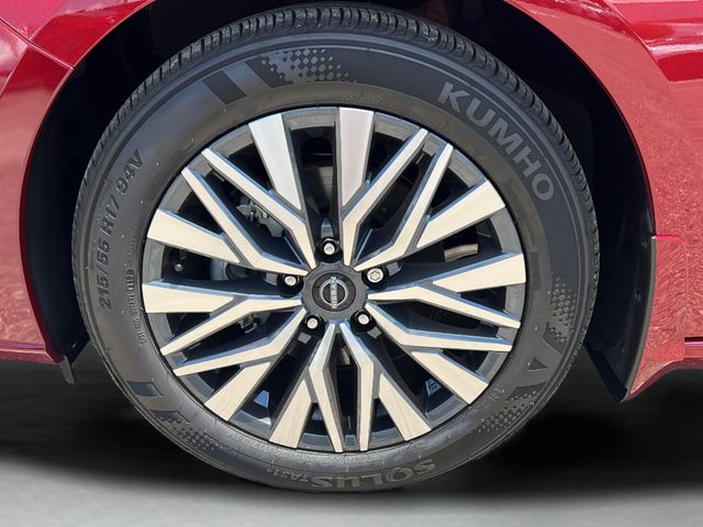 2025 Nissan Altima SV - Photo 29