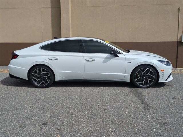 2022 Hyundai Sonata N Line photo 3