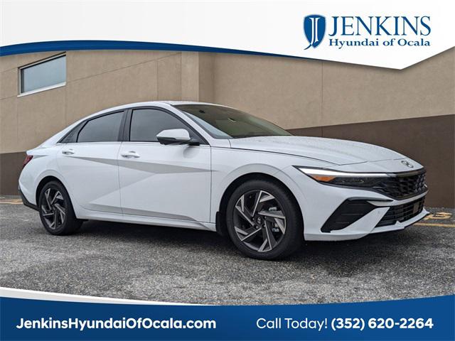 2025 Hyundai Elantra Limited's photo