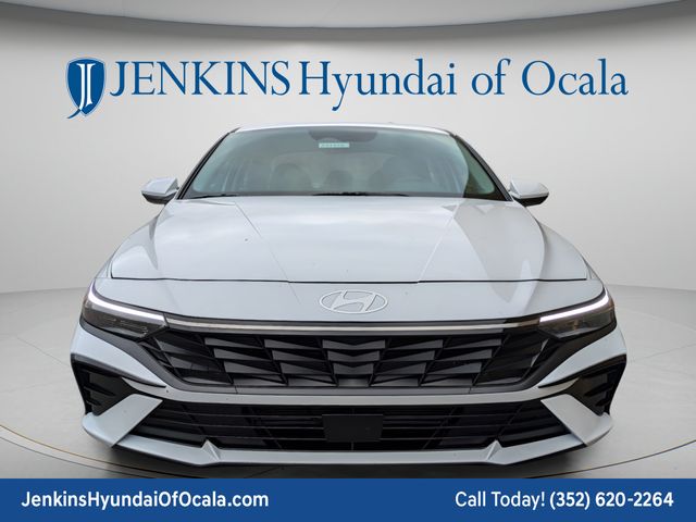 2025 Hyundai Elantra SEL - Photo 10