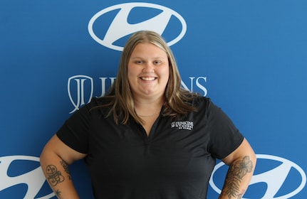 Staff member Emma Fleming from ID_5d1195