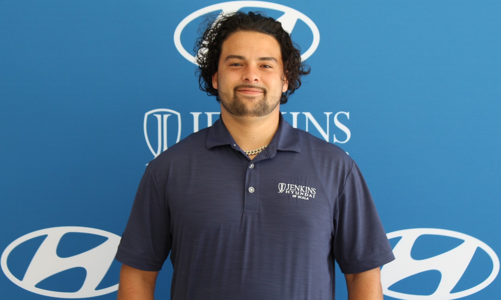 Staff member Nef Mendez from ID_007941e18db0