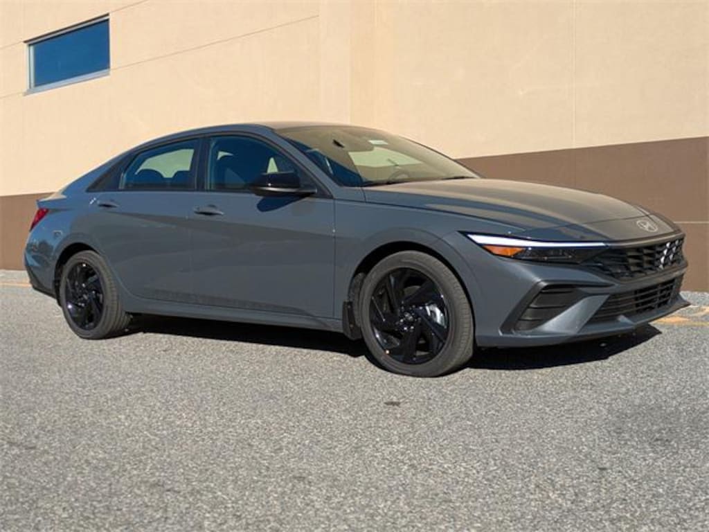 New 2026 Hyundai Elantra Hybrid SEL Sport Sedan