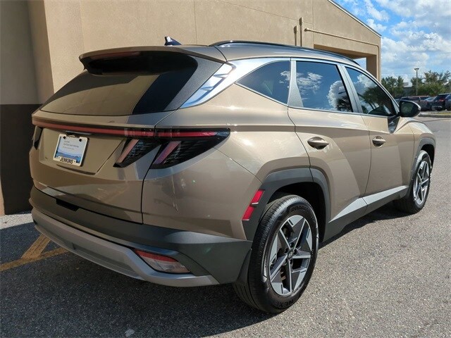 2025 Hyundai Tucson Hybrid SEL Convenience photo 4