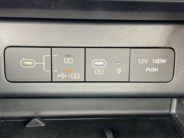 2025 Hyundai Sonata Hybrid Limited - Photo 23