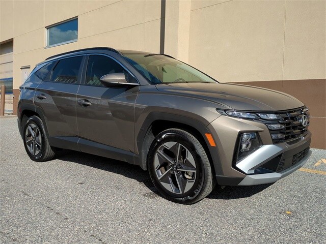 2025 Hyundai Tucson Hybrid SEL Convenience photo 2