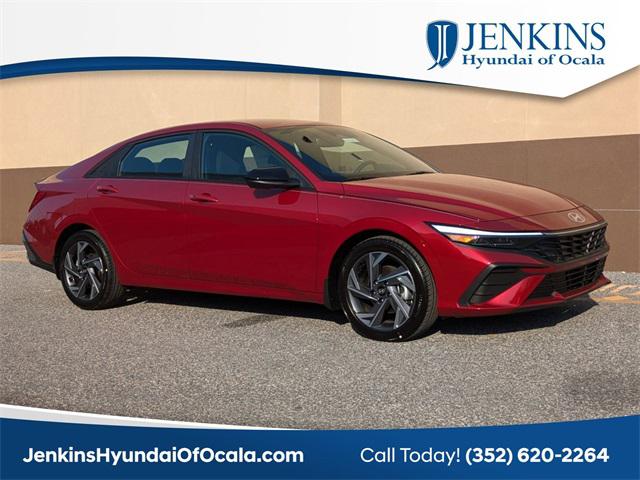 2025 Hyundai Elantra SEL's photo