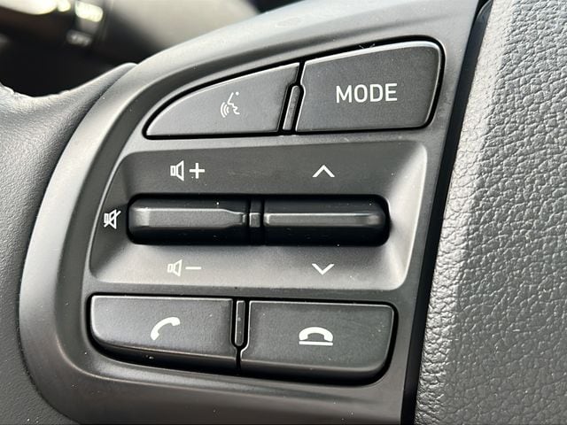 2022 Hyundai Venue SEL - Photo 25