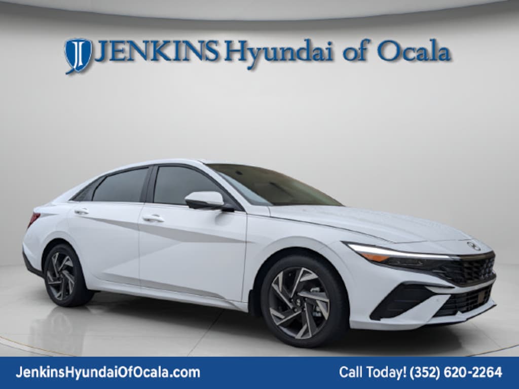 Certified 2025 Hyundai Elantra Limited Sedan