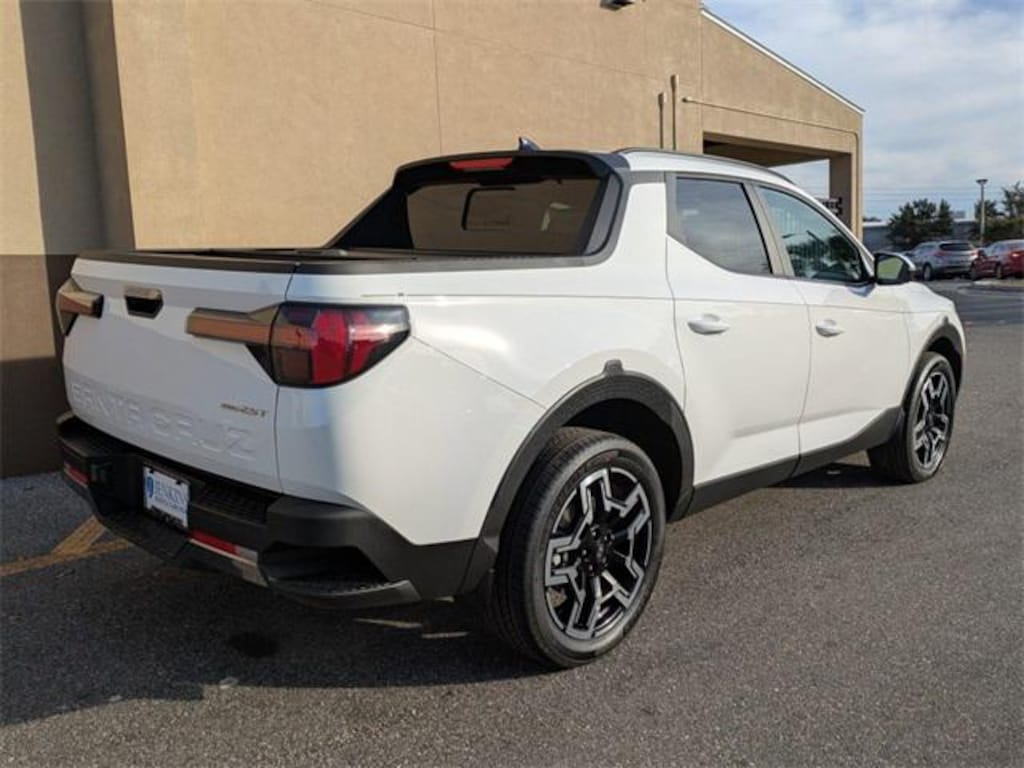 New 2025 Hyundai Santa Cruz Limited Truck Crew Cab