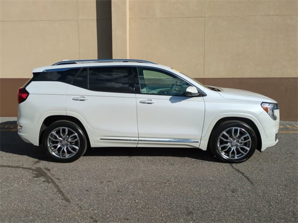 Certified 2024 GMC Terrain Denali SUV