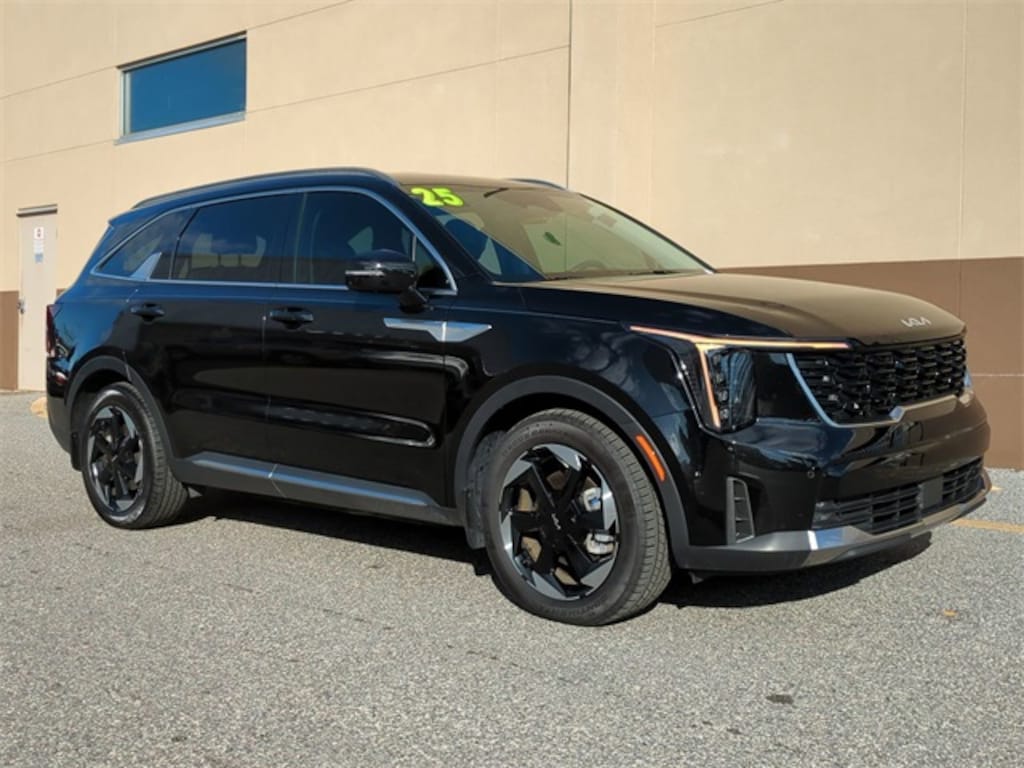 Used 2025 Kia Sorento Hybrid EX SUV